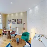 Parisian Apartment In The Latin Quarter\'S Heart