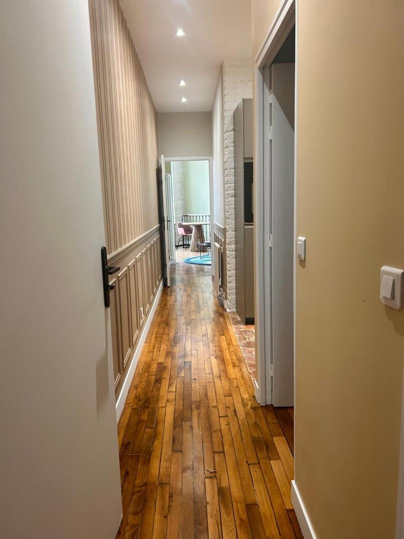 Appartement Parisian In The Latin Quarter's Heart