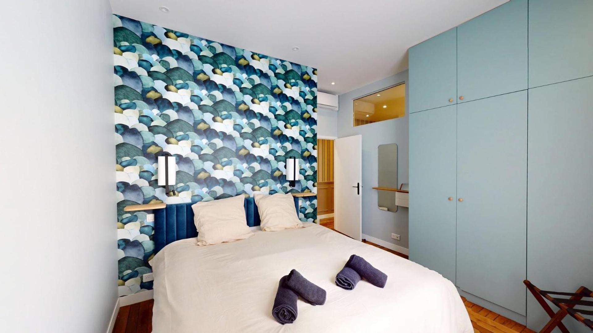 Appartement Parisian In The Latin Quarter's Heart